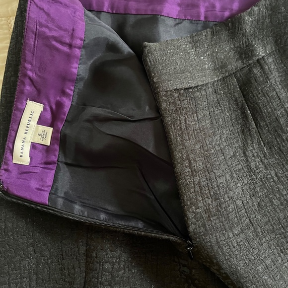 Banana Republic Black Pencil Skirt and Matching Velour Top - Picture 5 of 5